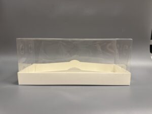 Коробка для рулета 300х120х120мм с пластиковой крышкой